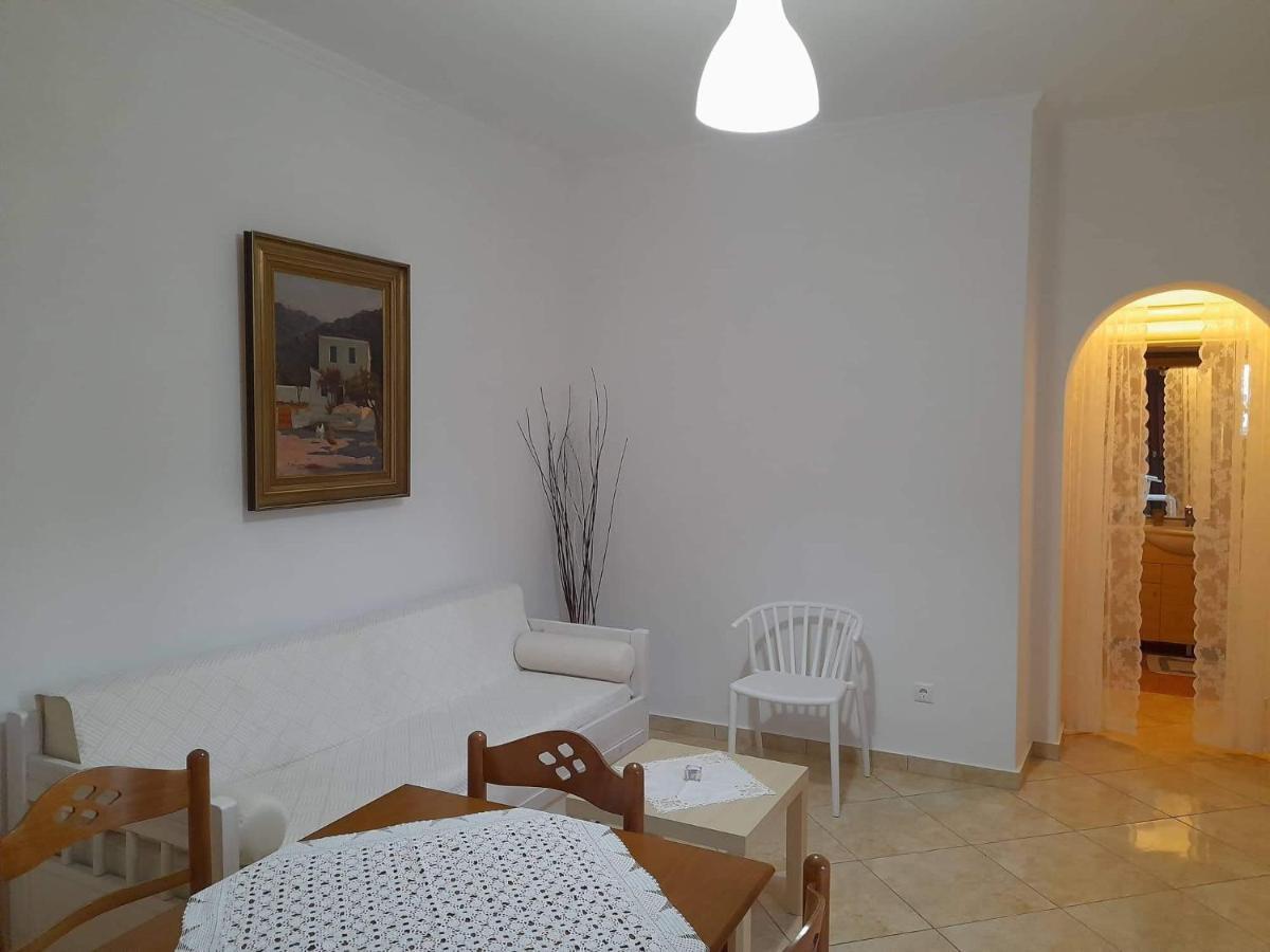 Matilda Milos - Cycladic Living Apartment Triovasálos Екстериор снимка
