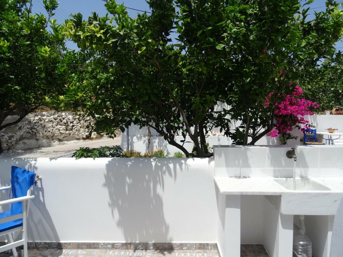 Matilda Milos - Cycladic Living Apartment Triovasálos Екстериор снимка